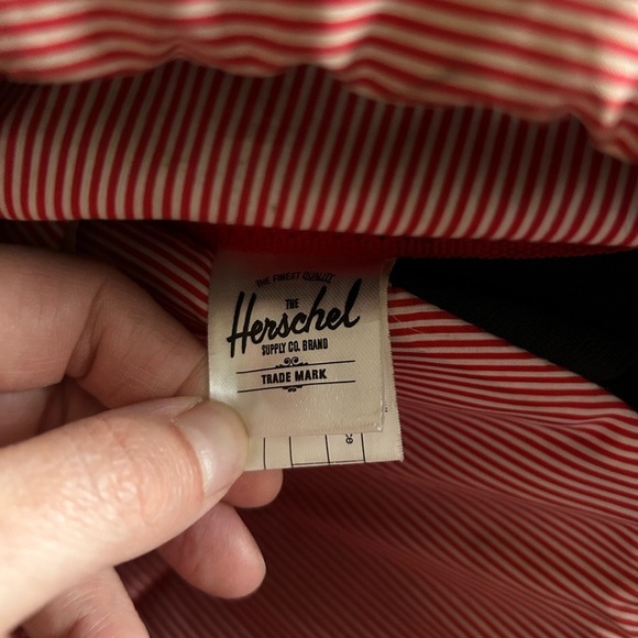 Herschel Grey Backpack - Picture 7 of 7